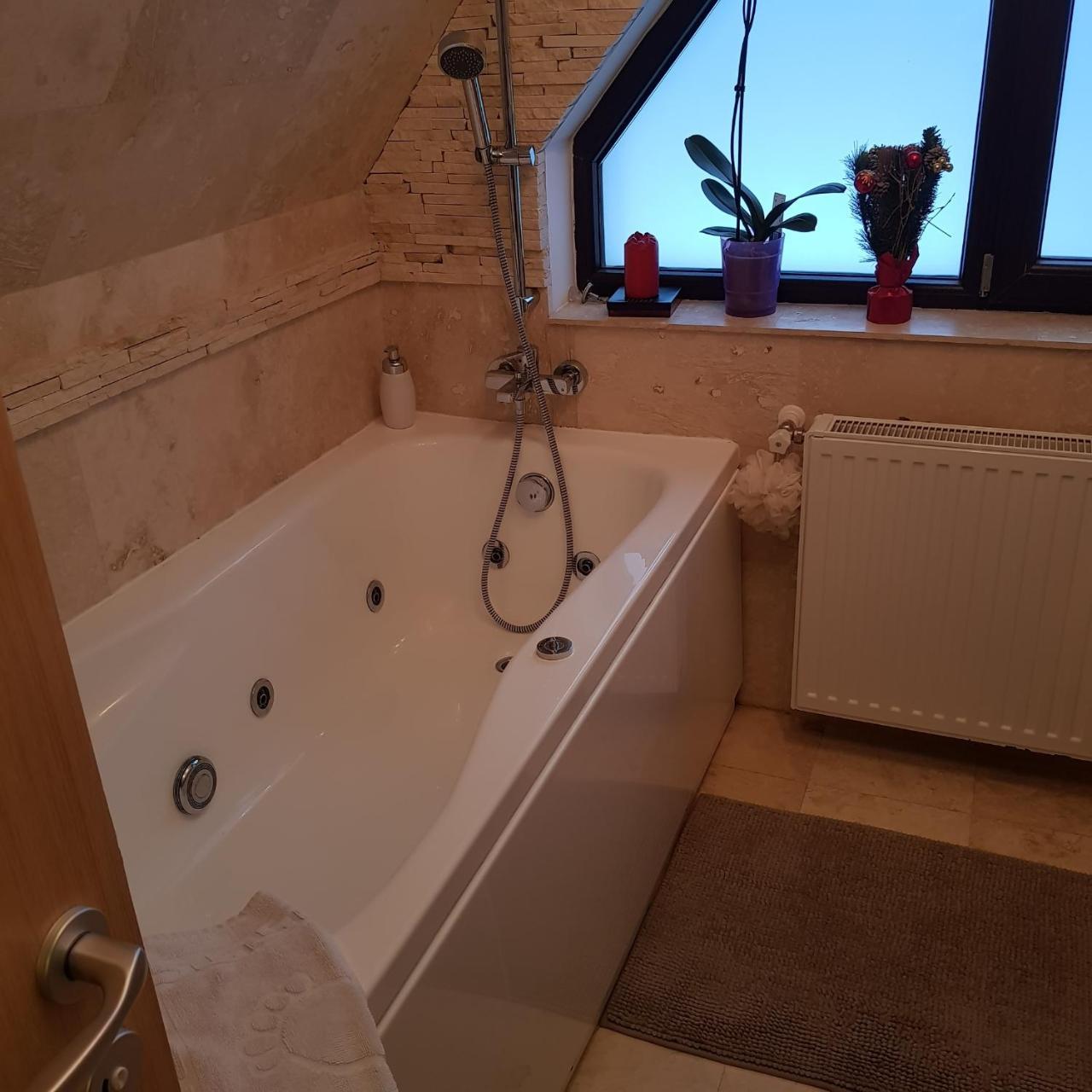 Kalinderu K1 Apartment *